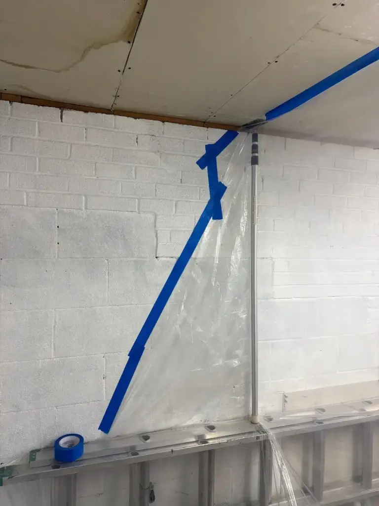 Plastic containment with zip door in McKeesport, PA